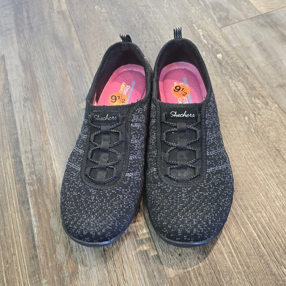 Skechers Relaxed Fit Memory Foam Insole Knit Slip On Athletic Womens 9.5 - Picture 12 of 15
